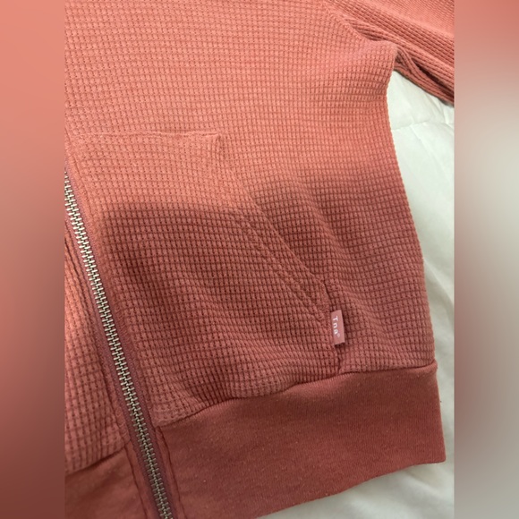 Aritzia Tna Waffle Zip - Picture 5 of 7